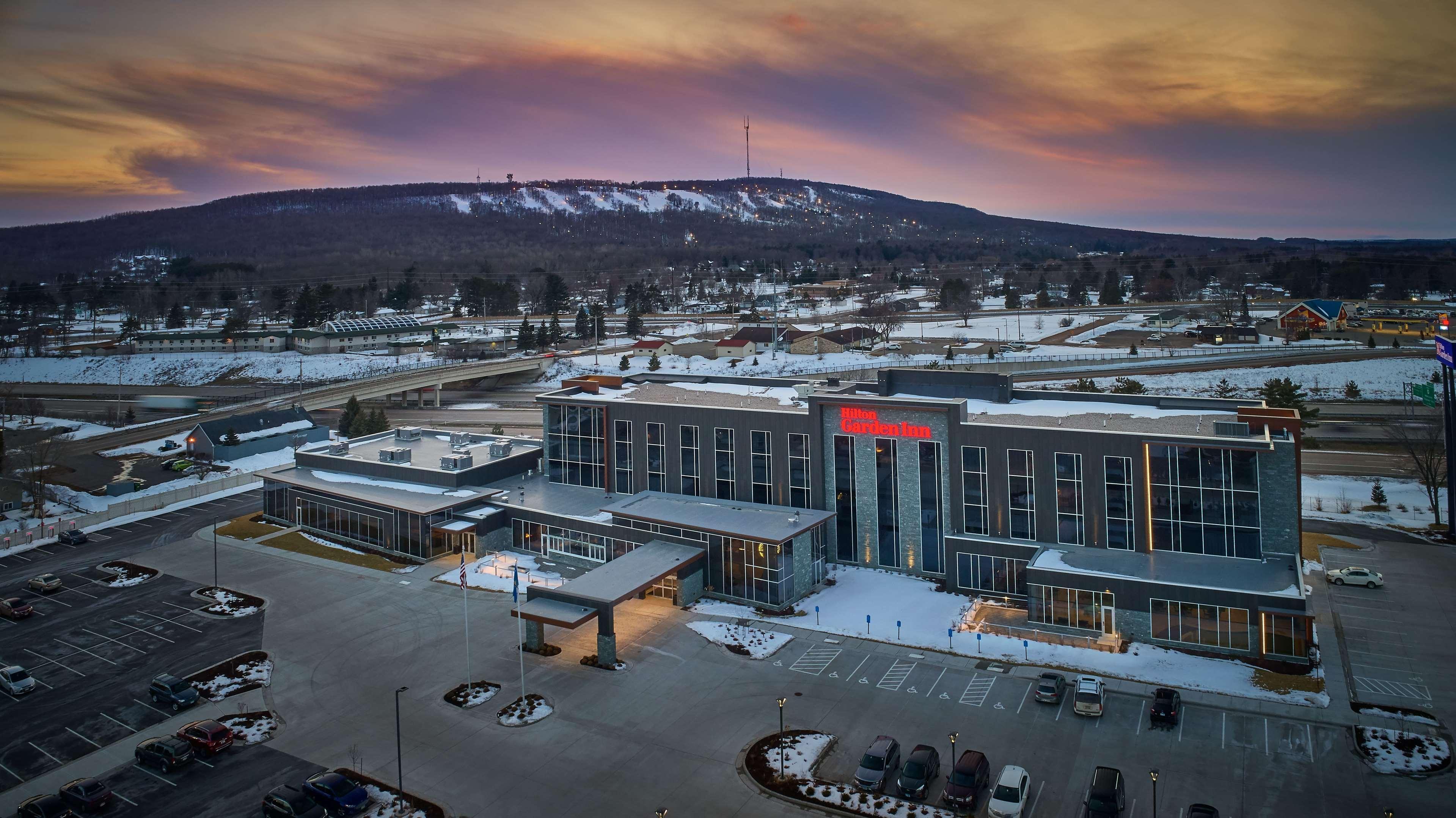 Hilton Garden Inn Wausau, Wi מראה חיצוני תמונה